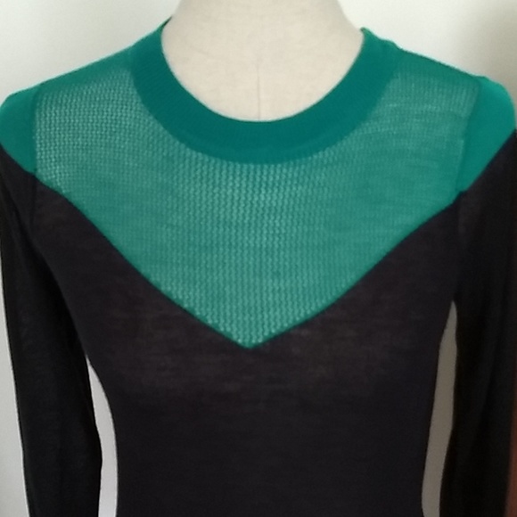 Ronson Top - Picture 2 of 7